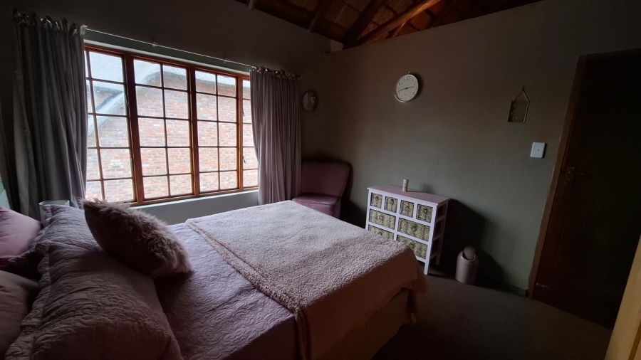 4 Bedroom Property for Sale in Vaal Park North West